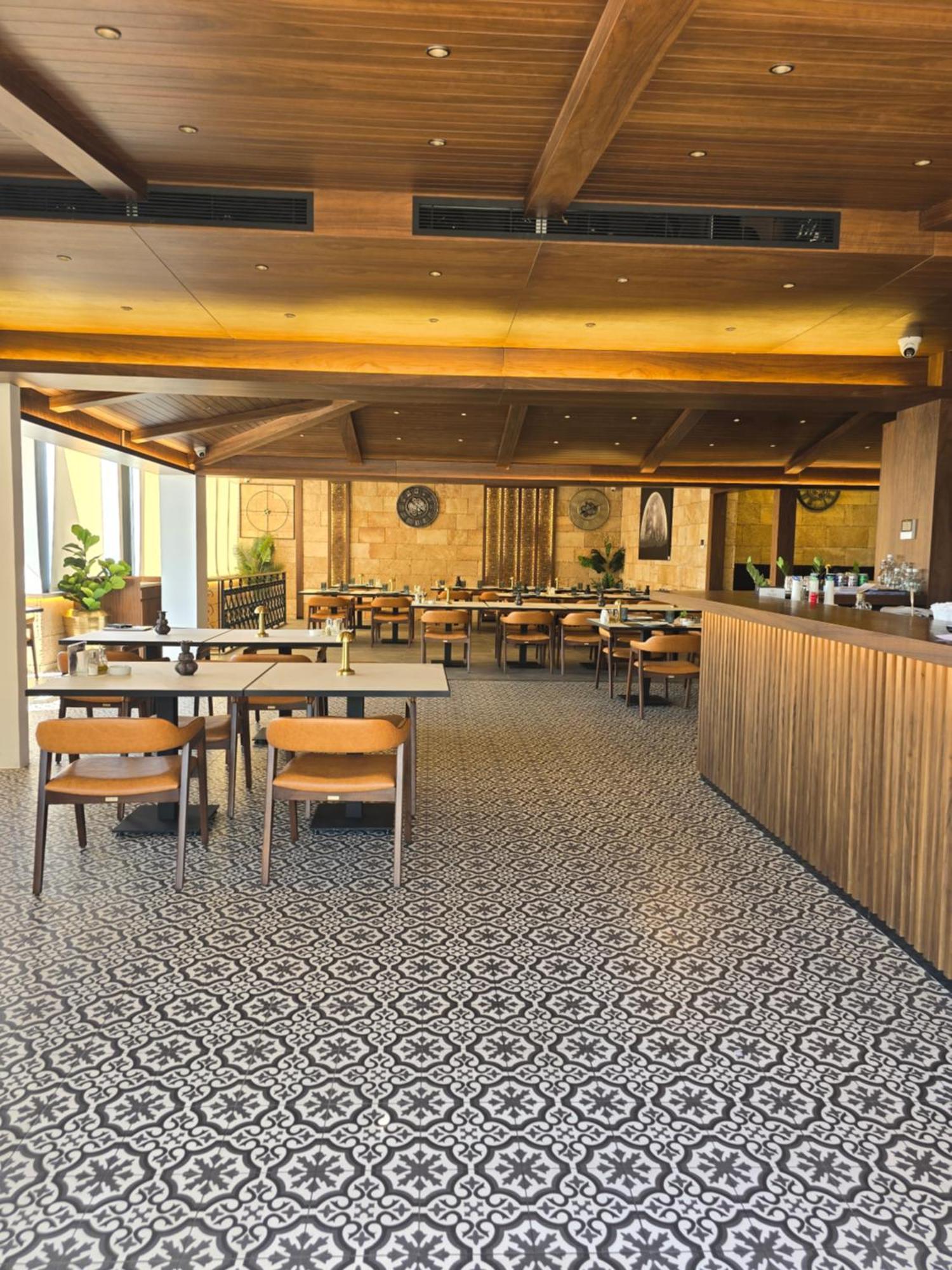 Maximus Hotel Byblos Eksteriør bilde